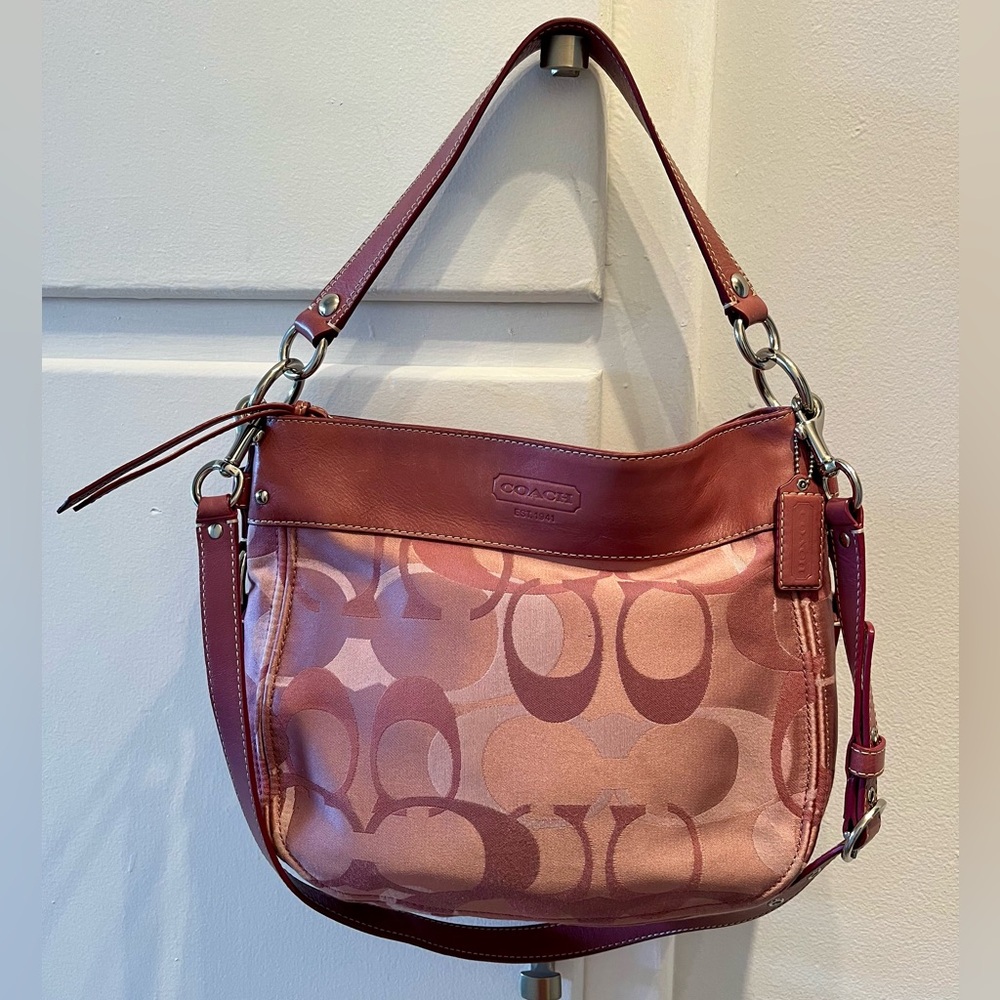 Coach bag, vintage. Coach Zoe Optic Shoulder Strap C1032-F14711
